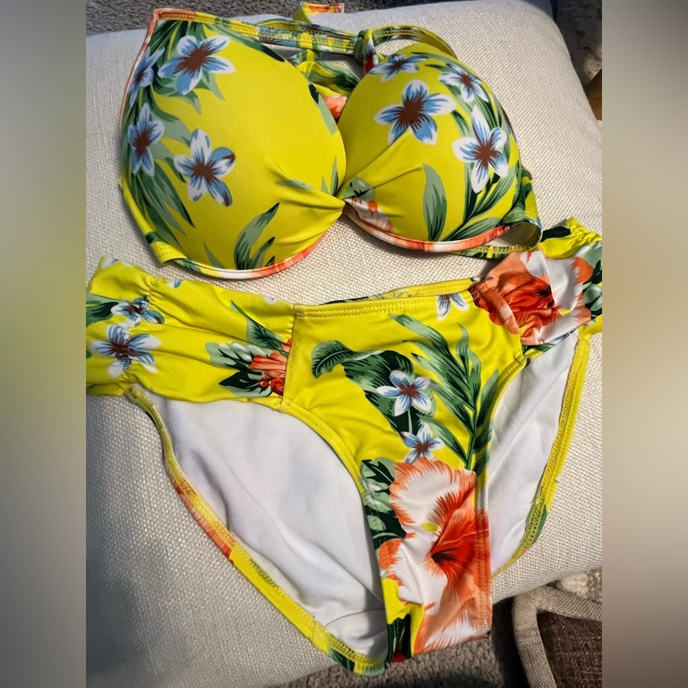 Ingear  Women’s Bikini Floral Yellow Set Size S
